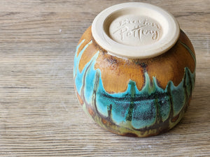 Underside of the Rustic handmade yunomi ceramic cup – Japanese tradition