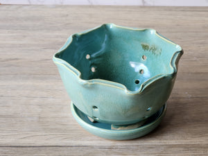 Handmade Pottery Berry Bowl with Saucer | Ceramics Melbourne