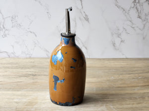 Handmade pottery olive oil dispenser – 350ml capacity