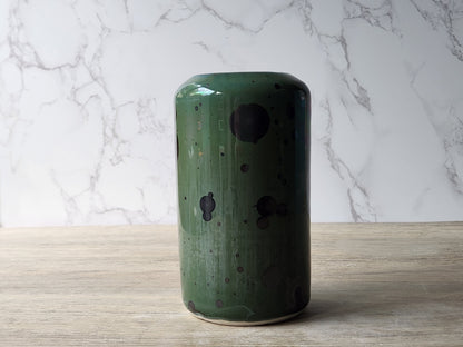 Artisan crystalline pottery from Melbourne studio