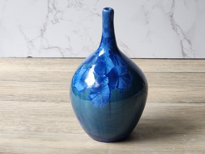 Sculptural pottery vase handmade in Australia