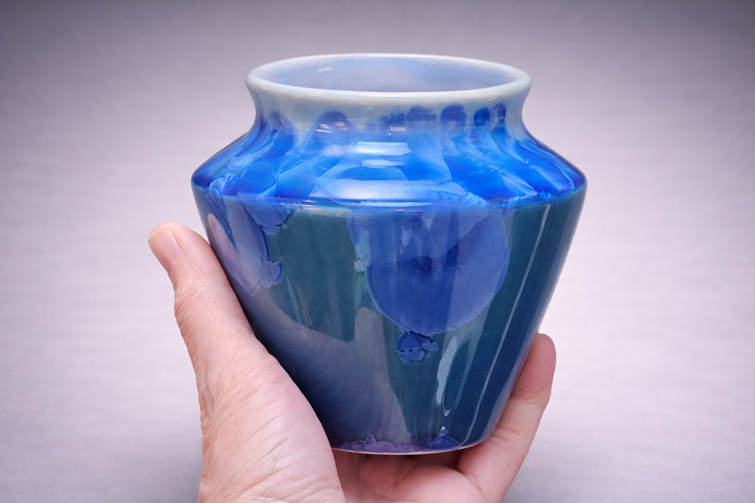 Melbourne handmade blue vase with pale blue interior