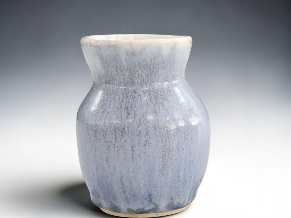 Handmade Australian bud vase for single flowers and small posies