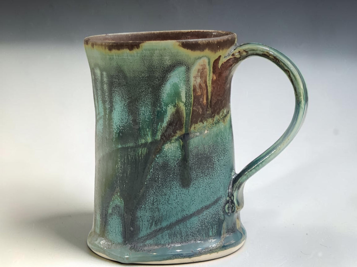 Handmade 350ml pottery mug from the Bush Creek Earth Collection, Australian wheel-thrown stoneware mug.