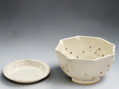 Handmade stoneware berry bowl and saucer, food-safe ceramic kitchenware for strawberries and blueberries