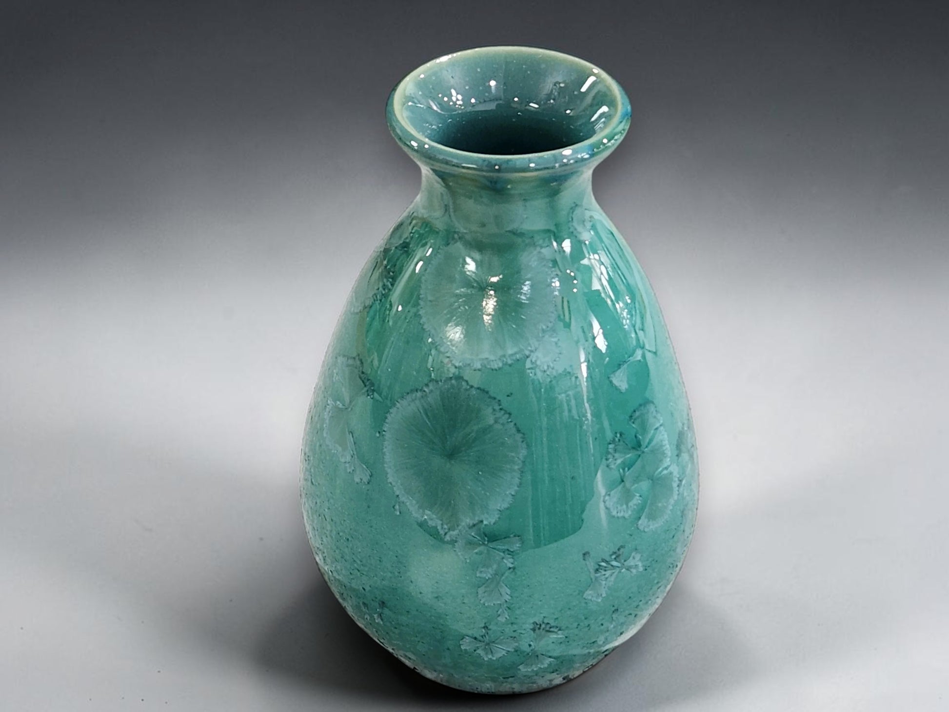 Handmade green crystalline vase made in Melbourne Australia