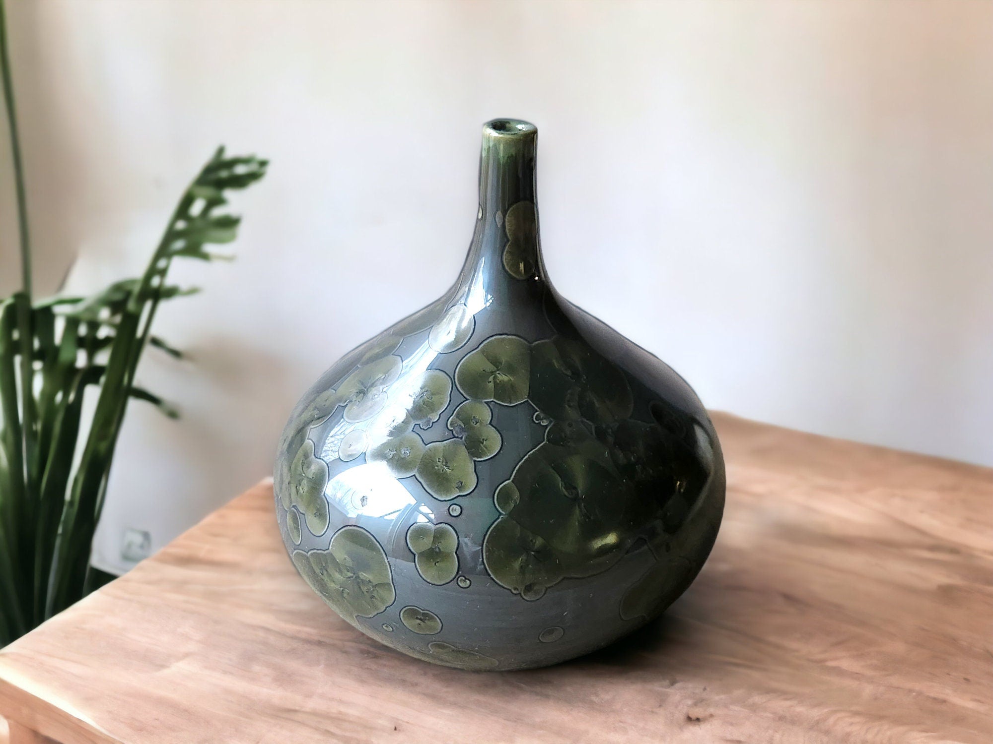 Handmade pottery vase -Blue Crystalline glaze ceramic vase - Flower vase - unique gift for her - For flower lovers.