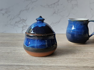 Hand-made pottery sugar bowl - Ceramic lidded container - small condiment Bowl - pottery lidded tea Jar- Storage pot