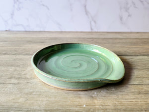 Handmade Ex large pottery Spoon rest - soft green ceramic spoon rest - kitchen gift - spoon rest for kitchen counter - kitchen accessory