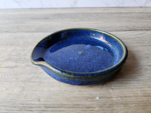 Hand made potter Spoon rest - Blue ceramic spoon rest - kitchen gift - spoon rest for kitchen counter