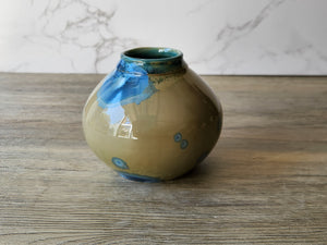 Handmade pottery vase -Blue and beige Crystalline glaze ornamental bud vase - A Unique gift for her - Ceramic handmade but vase