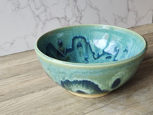 Handmade pottery serving bowl- Green-blue Ceramic Salad bowl - Medium size Fruit bowl - Unique display bowl