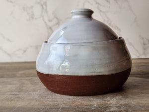 Hand-made pottery sugar bowl - Ceramic lidded container - small condiment container - lidded bowl - Storage pot - Tea Jar - SECOND