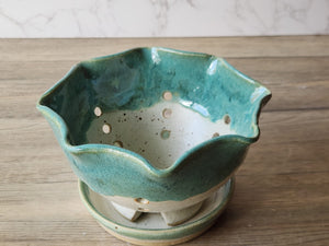 Handmade pottery cream speckle glazed berry bowl - Ceramic colander with saucer - kitchen gift