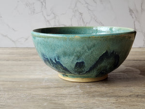 Handmade pottery serving bowl- Green-blue Ceramic Salad bowl - Medium size Fruit bowl - Unique display bowl