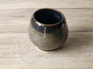 Handmade Japanese style tea cup - whisky cup - Ceramic yunomi with mottled drippy glaze -Guinomi - Pottery mug - 350 ml pottery vessel