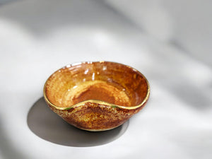 Ceramic trinket bowl - heart-shaped trinket dish - jewellery dish - unique gift for mum