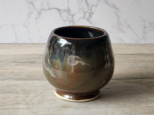 Handmade Japanese style tea cup - whisky cup - Ceramic yunomi with mottled drippy glaze -Guinomi - Pottery mug - 350 ml pottery vessel