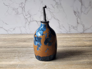 Hand made Pottery Oil Bottle - Ceramic Olive oil pourer - Oil dispenser made in Australia - vinegar bottle - unique gift - 450ml bottle