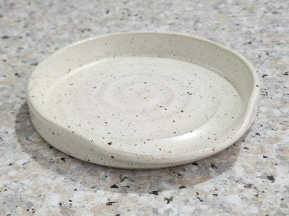 Speckled cream ceramic spatula rest
