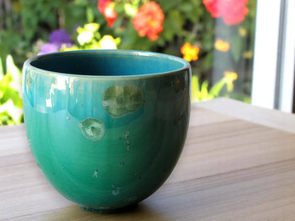 Handmade pottery bowl – food safe and dishwasher safe
