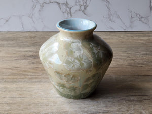 Unique ceramic vase – soft cream glaze with mint green crystals