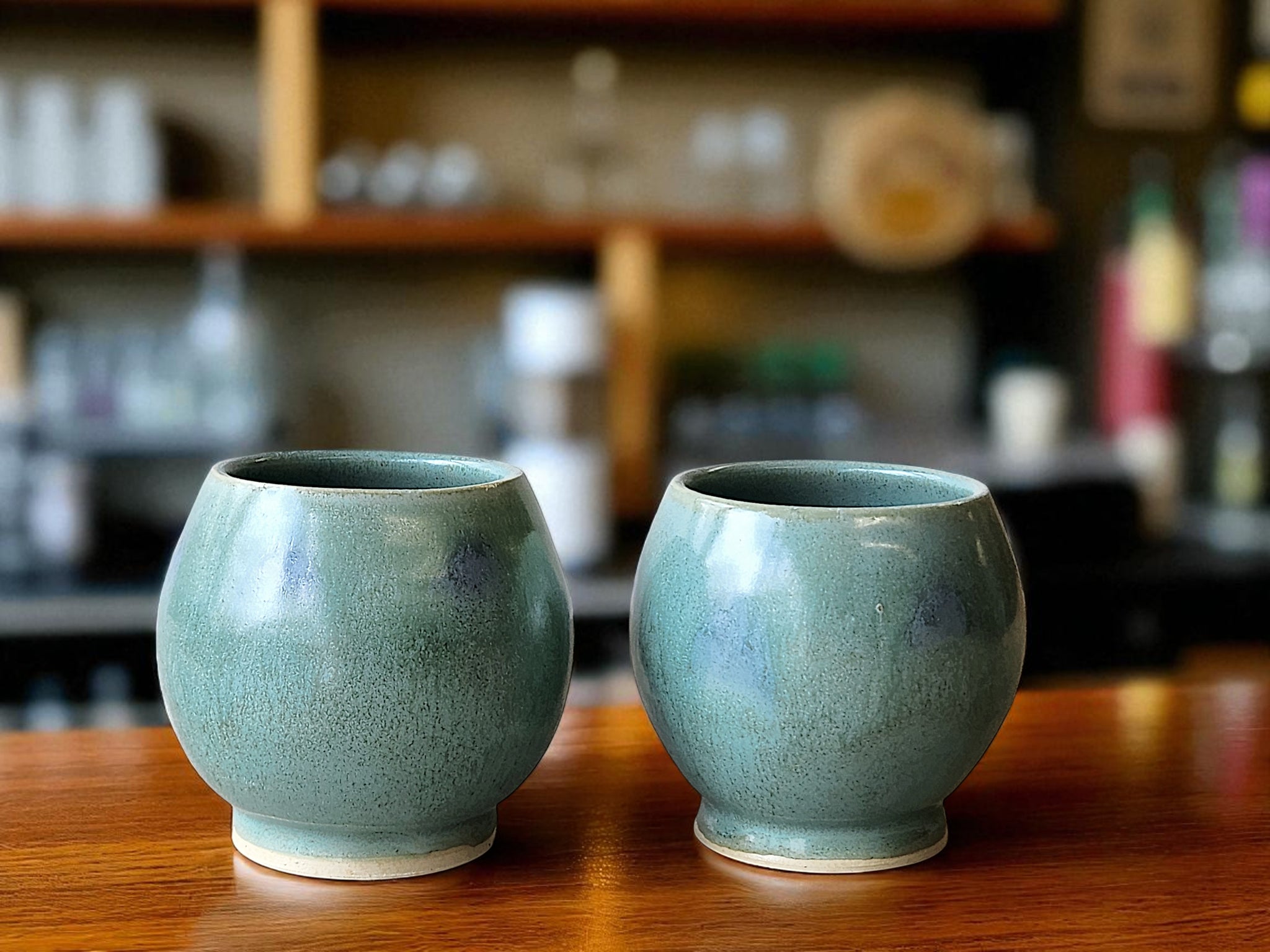 Handmade yunomi teacup 250ml in green glaze